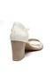 Sandália Comfortflex Bordado Branca - Marca Comfortflex