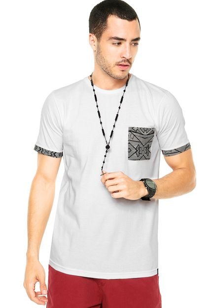 Camiseta KN Clothing & Co. Bolso Branca - Marca KN Clothing & Co.