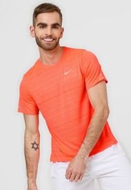 Camiseta Naranja Nike Dri-FIT Miler
