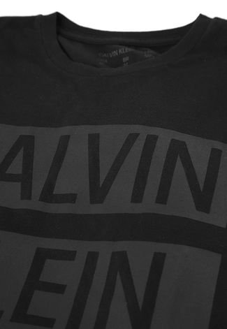 Camiseta Calvin Klein Jeans Lettering Preta