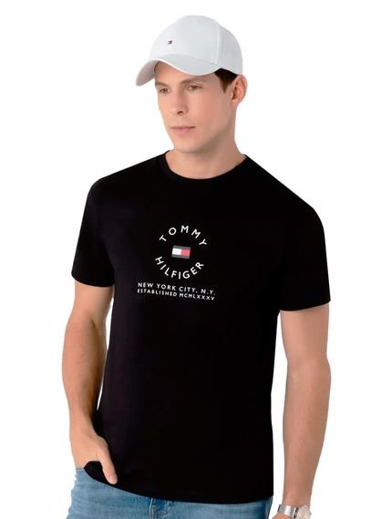 Camiseta Tommy Hilfiger Masculina Roundall Graphic Tee Preta - Marca Tommy Hilfiger