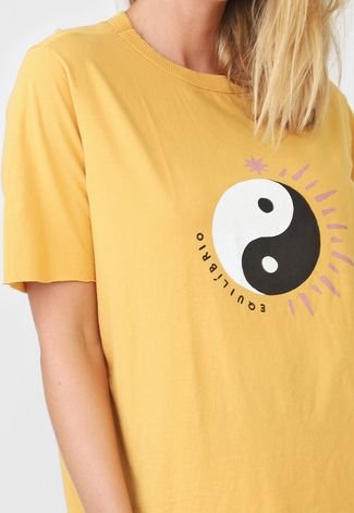 Camiseta Cantão Boyfriend Equilibrio Amarela