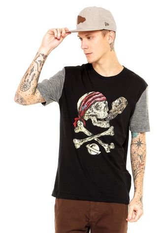 Camiseta ...Lost Pirate Skull Preta