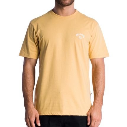 Camiseta Billabong Small Arch Emb. SM24 Masculina Mostarda - Marca Billabong