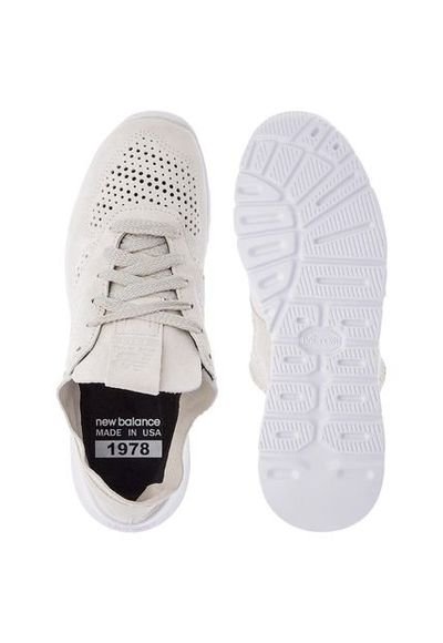 Lifestyle beige new top balance classic traditionnels