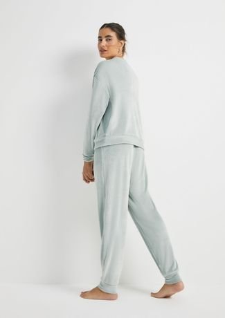 Pijama Longo Feminino Em Plush
