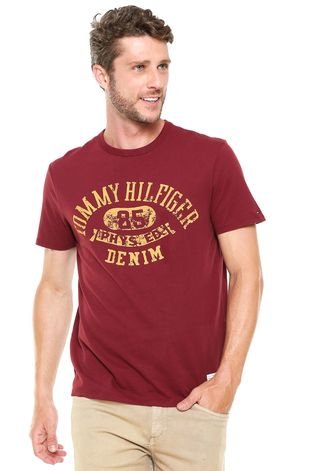 Camiseta Tommy Hilfiger Estampada Vinho