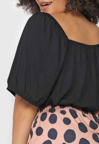 Blusa Cropped AMBER Curves Plus Size Lisa Preta