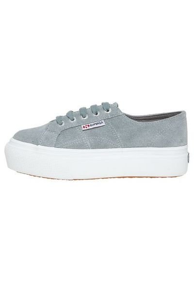 Superga azul clearance claro