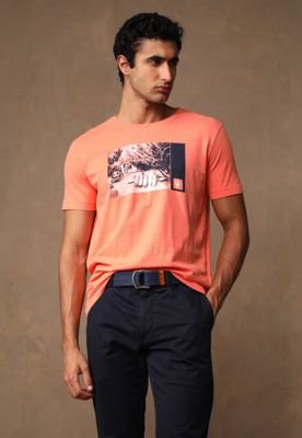 Camisetas Reserva, Osklen e mais até 70% OFF*