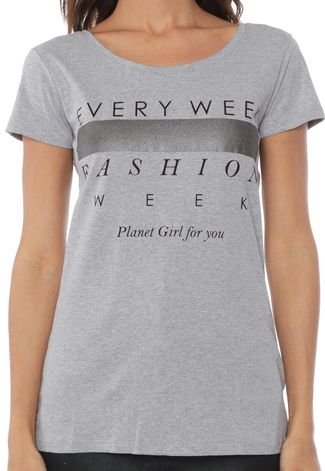 Camiseta Planet Girls Lettering Cinza