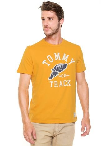 Camiseta Tommy Hilfiger Regular Fit Estampada Amarela