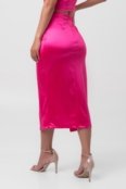 Saia satin midi assimétrica rosa labrava - Marca Labrava