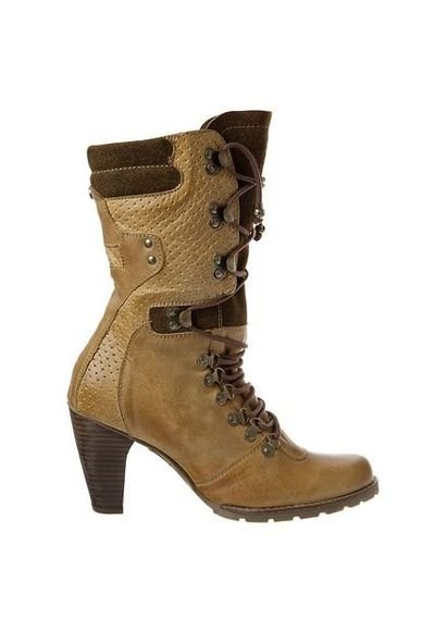 Opposite botas shop