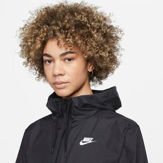 Jaqueta Nike Sportswear Essential Repel Feminina - Compre Agora