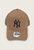 Boné Aberto New Era Aba Curva 940 New York Yankees Mlb Bege - Marca New Era