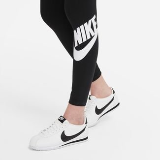 Legging Nike Sportswear Essential Preta