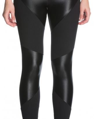 Legging AMARO Basic Bolso Lateral Cirré Preto - Compre Agora