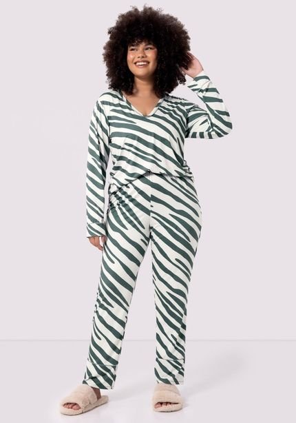 Pijama Longo Plus Size em Malha Aveludada - Marca Lunender