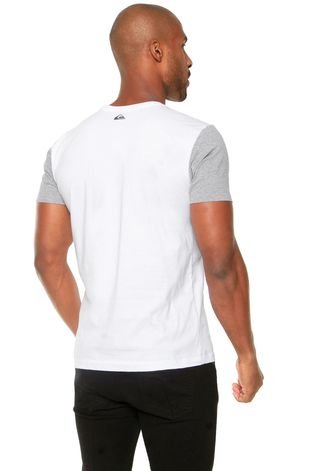 Camiseta Quiksilver Slim Fit Brasão Branca/Cinza