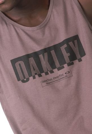 Regata Oakley Hole Sheet Block Marrom