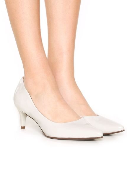 Scarpin Thelure Verniz Branco - Marca Thelure