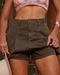 Shorts Saia Sarja Feminino Cintura Alta com Pregas 22363 Verde Militar Consciência - Marca Consciência