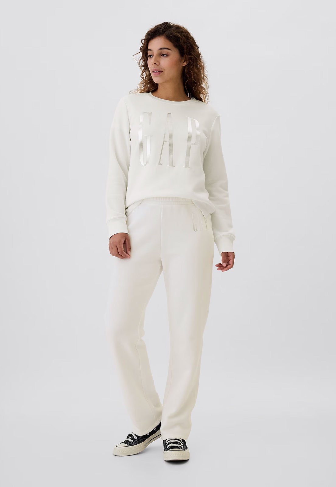 Blusa de Moletom Fechada GAP Logo Off-White - Marca GAP