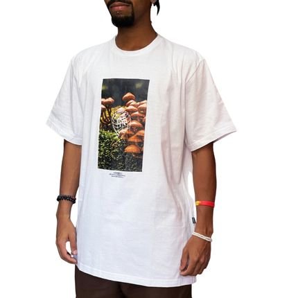 Camiseta Chronic mushrooms Free White Branco - Marca Chronic420