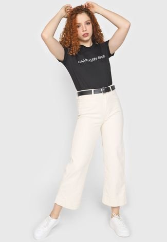 Camiseta Calvin Klein Jeans Logo Relevo Preta
