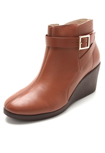 Bota AZALEIA Fivela Bege - Marca AZALEIA