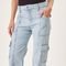 Calça Jeans Wide Recortes Cargo Delavê - Marca Bloom
