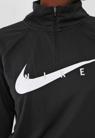 Camiseta Nike Swoosh Run Preta