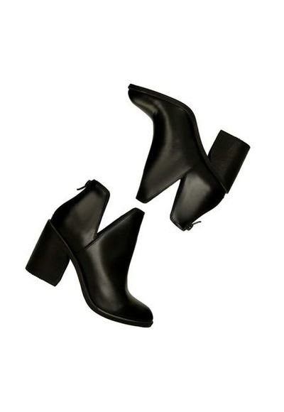 Botines Negro Bata Hungria Mujer Compra Ahora Dafiti Colombia