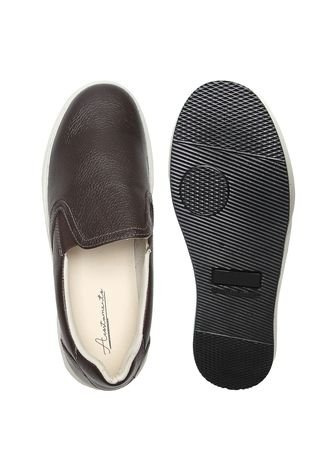 Slip On Couro Acostamento Liso Marrom