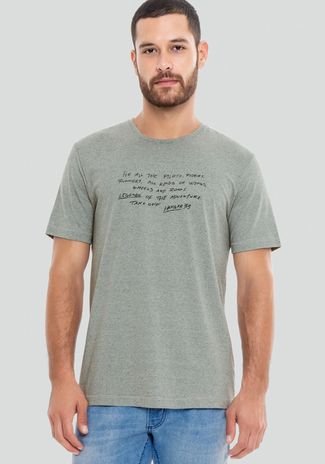 Camiseta Masculina em Malha Mesclada com Estampa