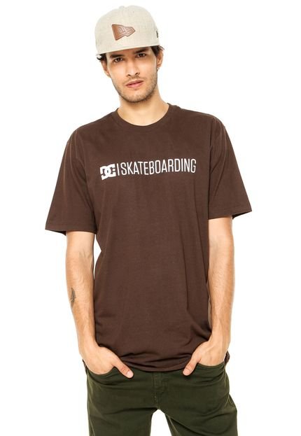 Camiseta DC Shoes Tall Fit Skateboarding Marrom - Marca DC Shoes