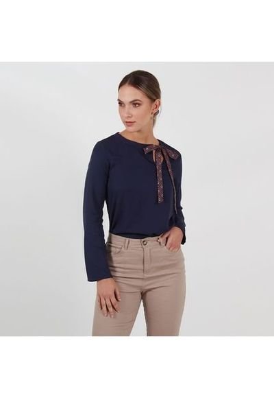 Blusas fuera de best sale serie