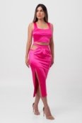 Saia satin midi assimétrica rosa labrava - Marca Labrava