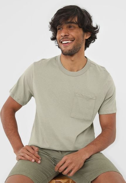 Camiseta Hering Bolso Verde - Marca Hering