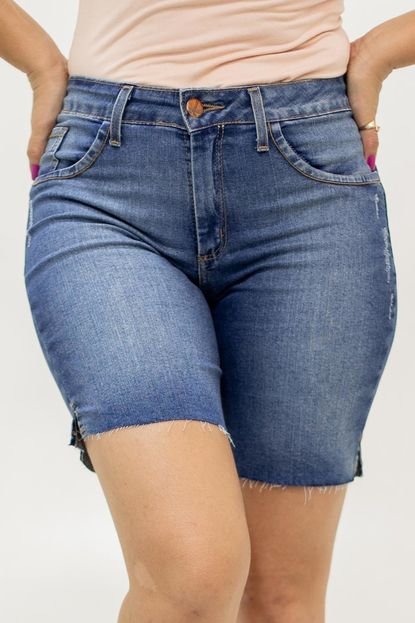 Bermuda Jeans Básica Feminina Barra Desfiada Fenda Anticorpus - Marca Anticorpus JeansWear