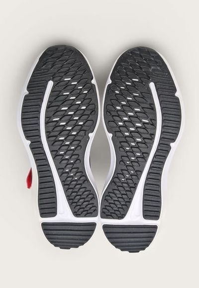 Tenis Running Negro Rojo Lila Metalizado Nike Downshifter 12 NN
