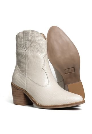 Bota Texana Western Bico Fino Cano Curto Country Couro Croco Off White Kuento Shoes