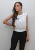 Blusa HdD Regata Plissada branca Off White - Marca Hora de Diva