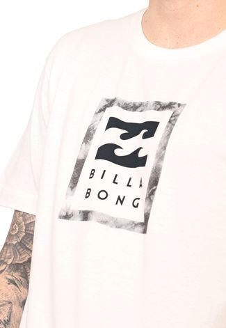 Camiseta Billabong Stacked Stealth Off-White