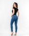Calça Jeans Feminina Intermediaria com Ziper Lateral Na Barra  22211 Escura Consciência - Marca Consciência