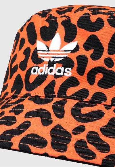 Gorro pescador on sale adidas naranja