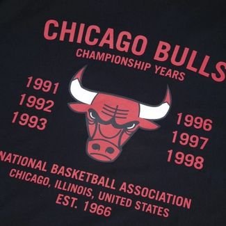 Camiseta New Era Regular Chicago Bulls Preto