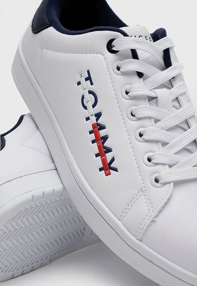 Zapatilla urbana online blanco tommy hilfiger