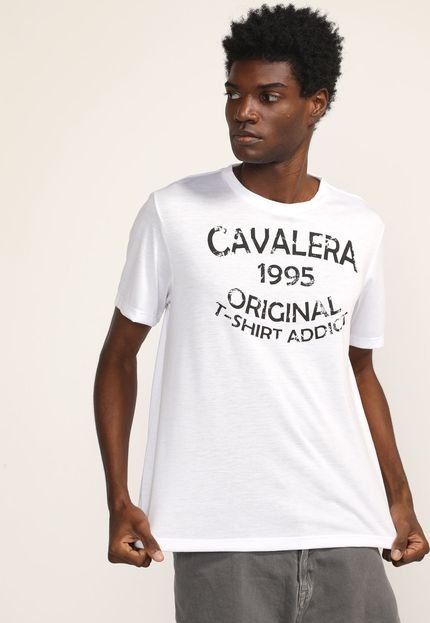 Camiseta Cavalera Calçada RJ Branca - Faz a Boa!